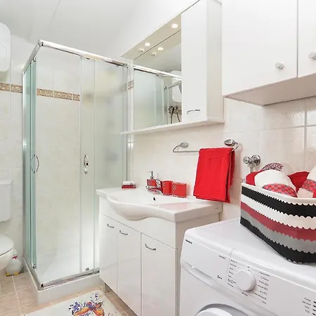 Fuer 2 Personen Ca 40 Qm In Pula-fondole, Istrien Istrische Riviera Apartment *