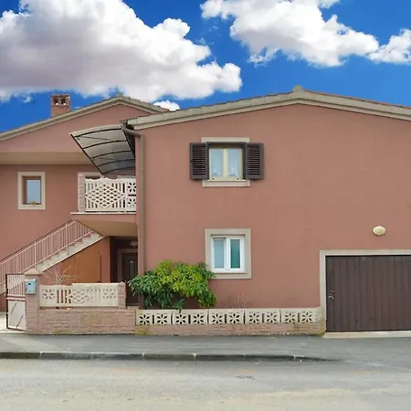 Fuer 2 Personen Ca 40 Qm In Pula-fondole, Istrien Istrische Riviera Apartment